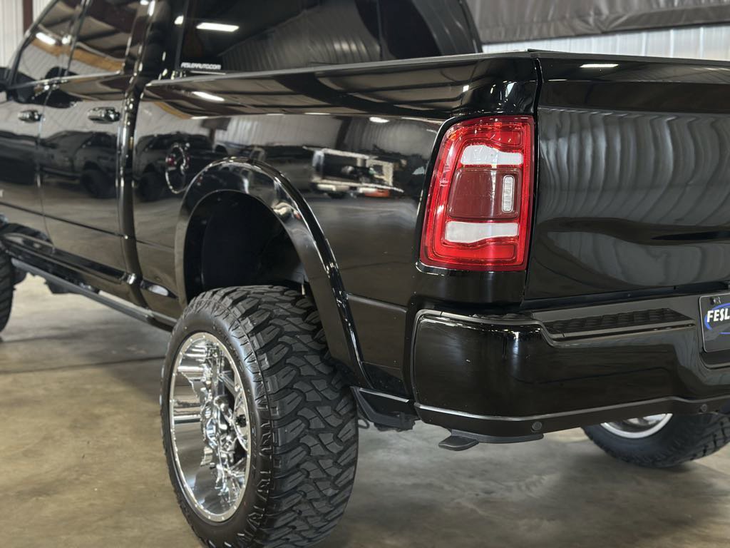 Used 2019 RAM 2500 Laramie image 12