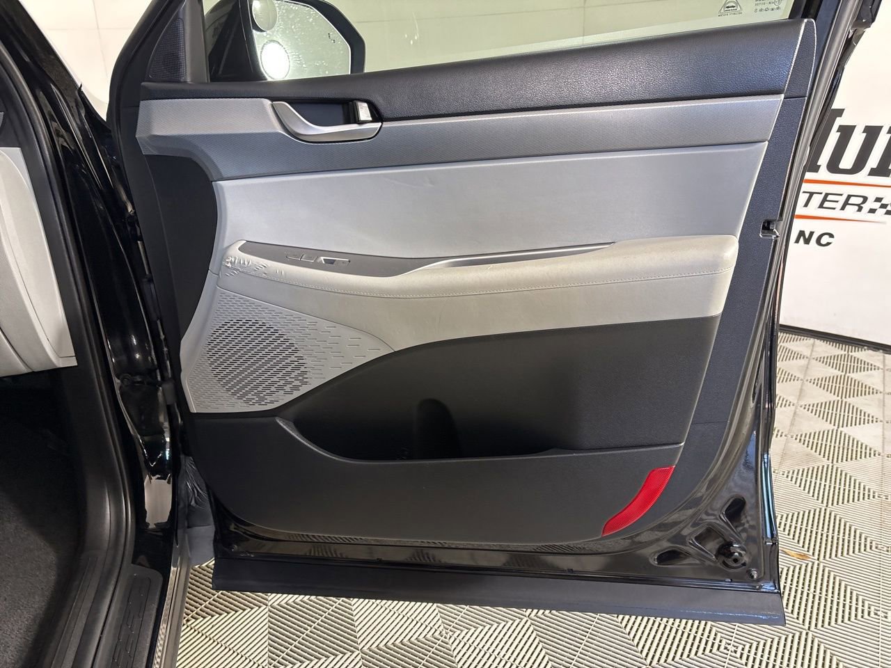 Used 2020 Hyundai Palisade SEL w/ Convenience Package image 29