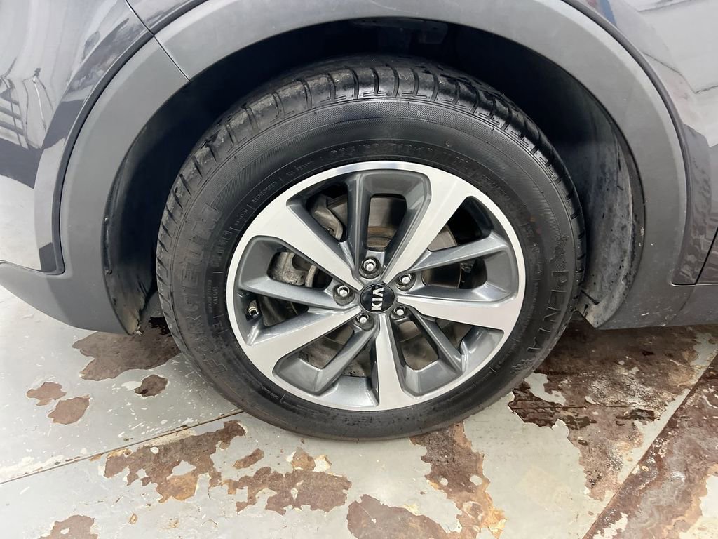 Used 2019 Kia Sorento EX FWD image 27