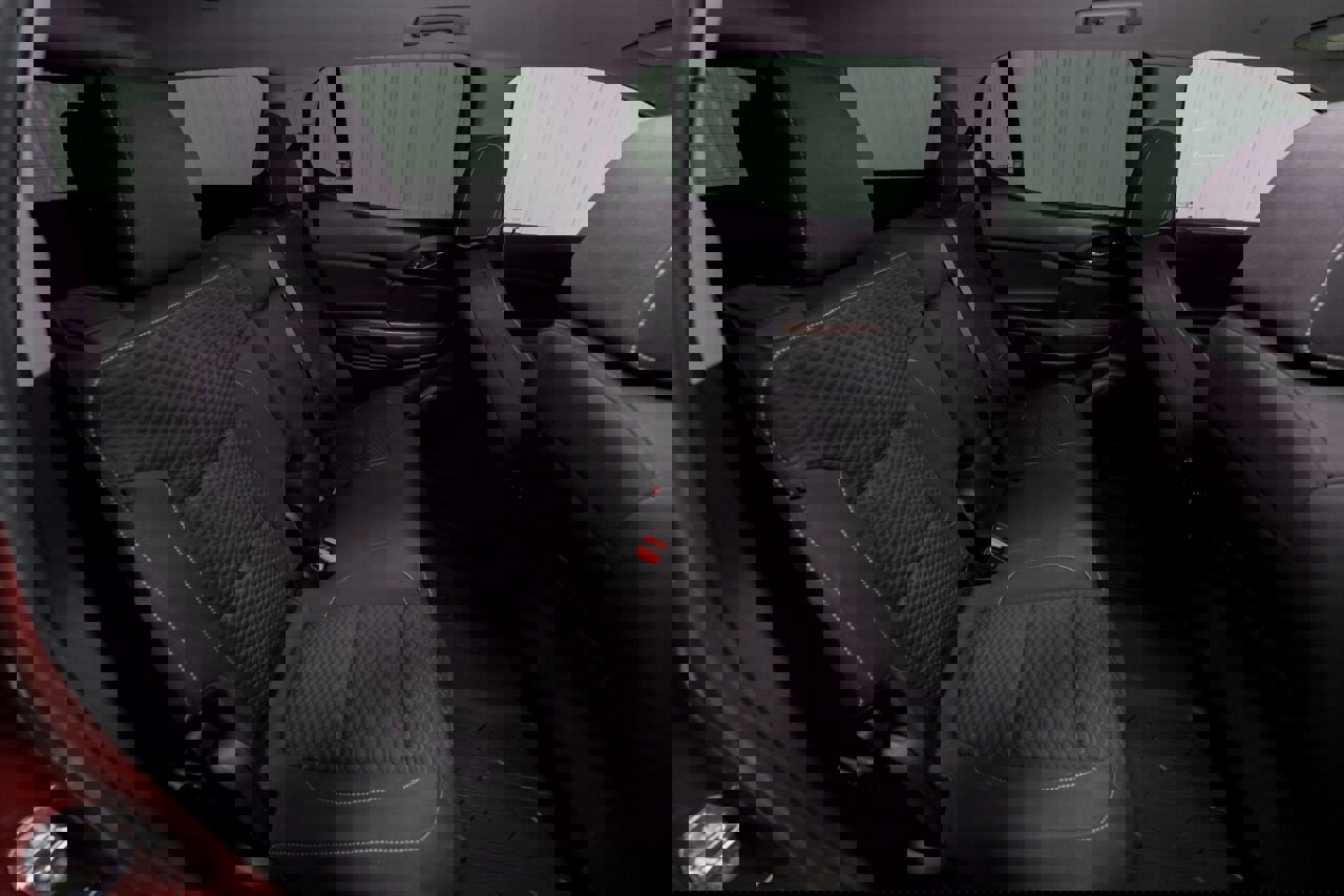 Used 2018 GMC Acadia SLE w/ LPO, Floor Liner Package image 21