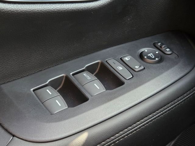 New 2026 Honda HR-V LX image 18
