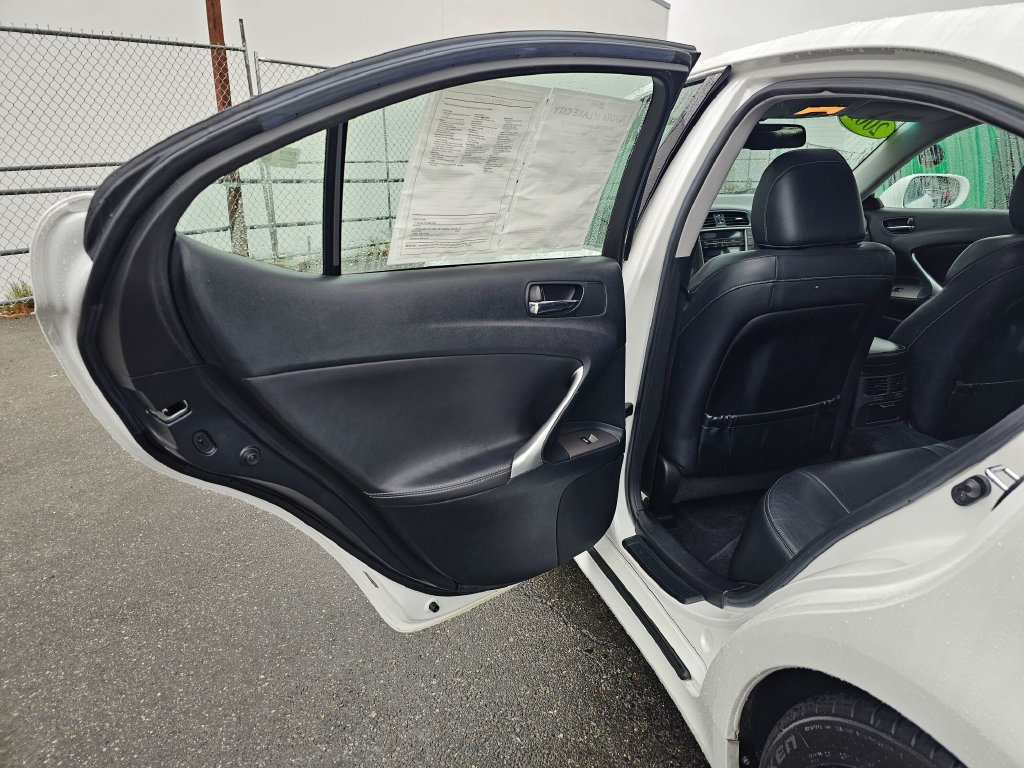 Used 2009 Lexus IS 250 RWD image 15