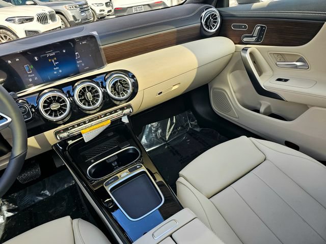 New 2026 Mercedes-Benz CLA 250 4MATIC image 31