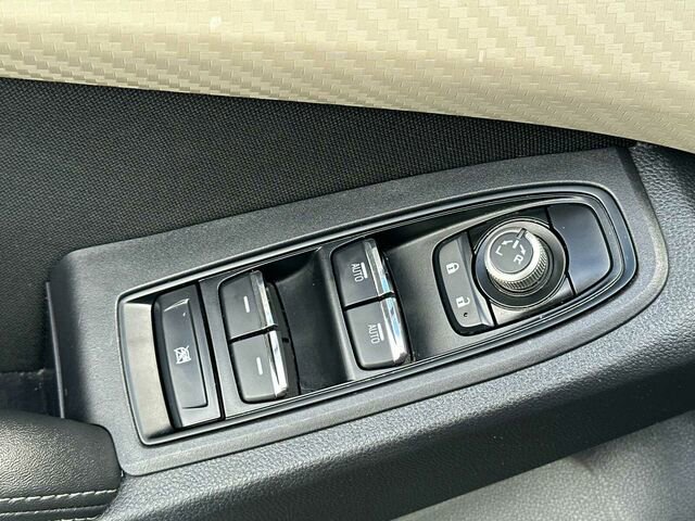 Certified 2022 Subaru Ascent Premium w/ Convenience Package image 13