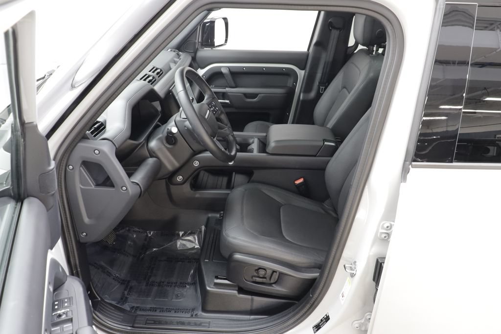 Certified 2026 Land Rover Defender 110 S AWD/4WD image 6