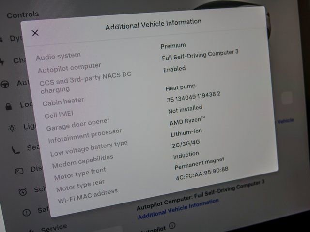 Used 2023 Tesla Model Y Long Range image 34