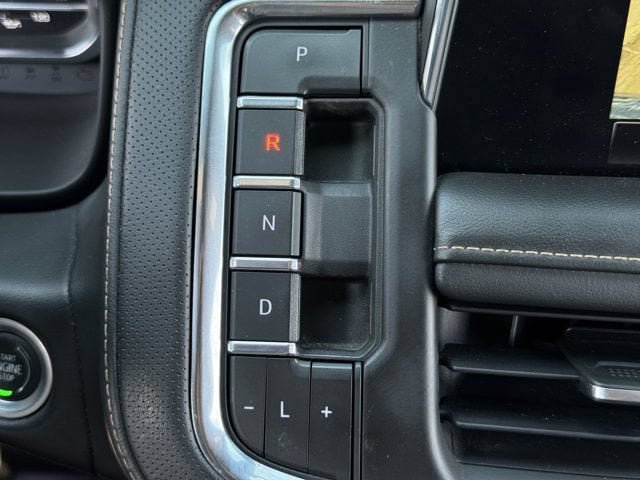 Used 2022 GMC Yukon AT4 w/ Max Trailering Package AWD/4WD image 22