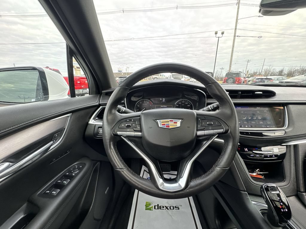 Used 2024 Cadillac XT6 Luxury w/ LPO, Floor Liner Package AWD/4WD image 14