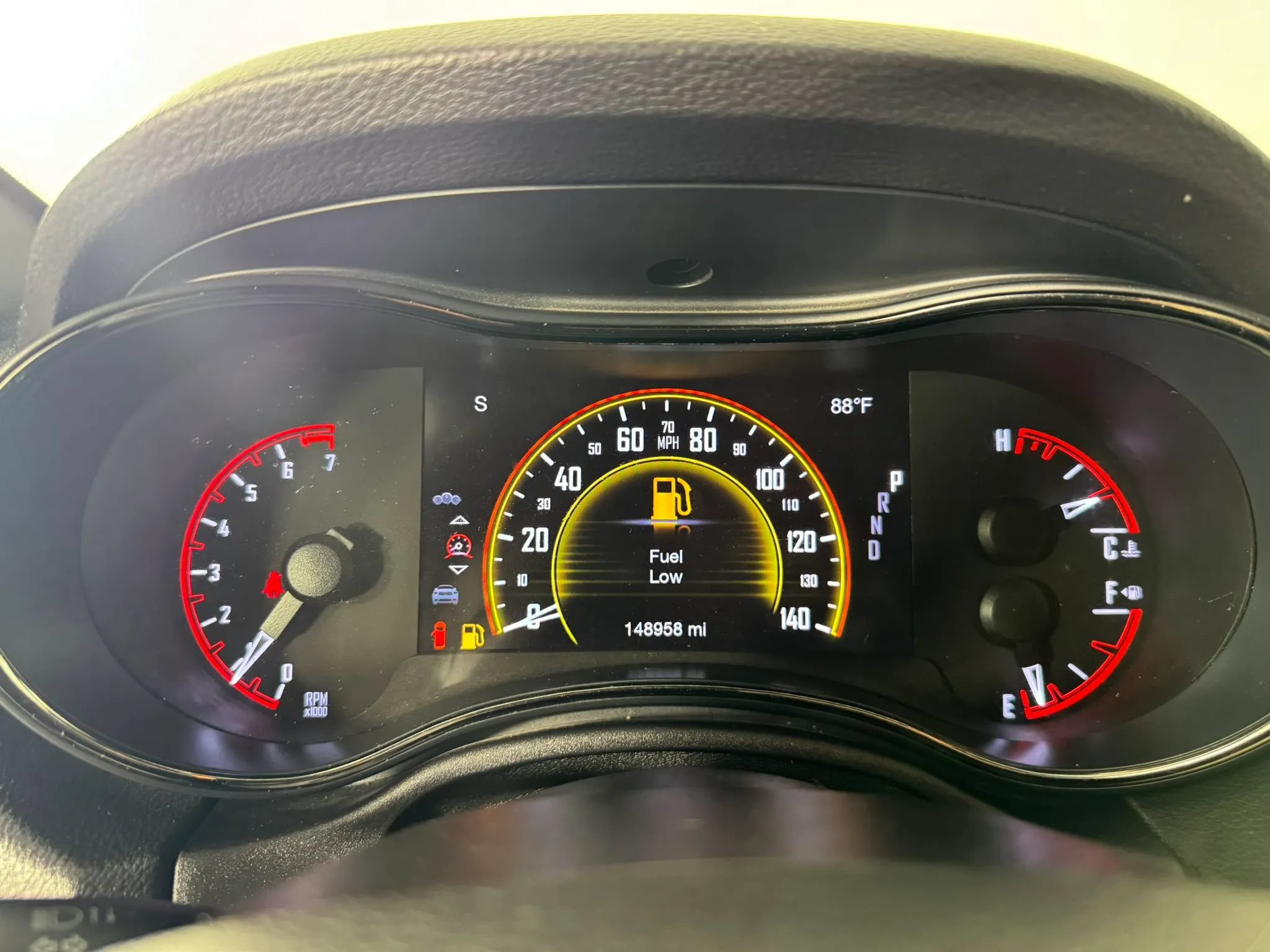 Used 2018 Dodge Durango GT w/ Premium Group AWD/4WD image 14