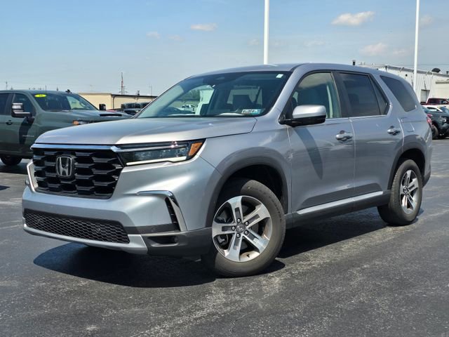 Used 2025 Honda Pilot EX-L image 1
