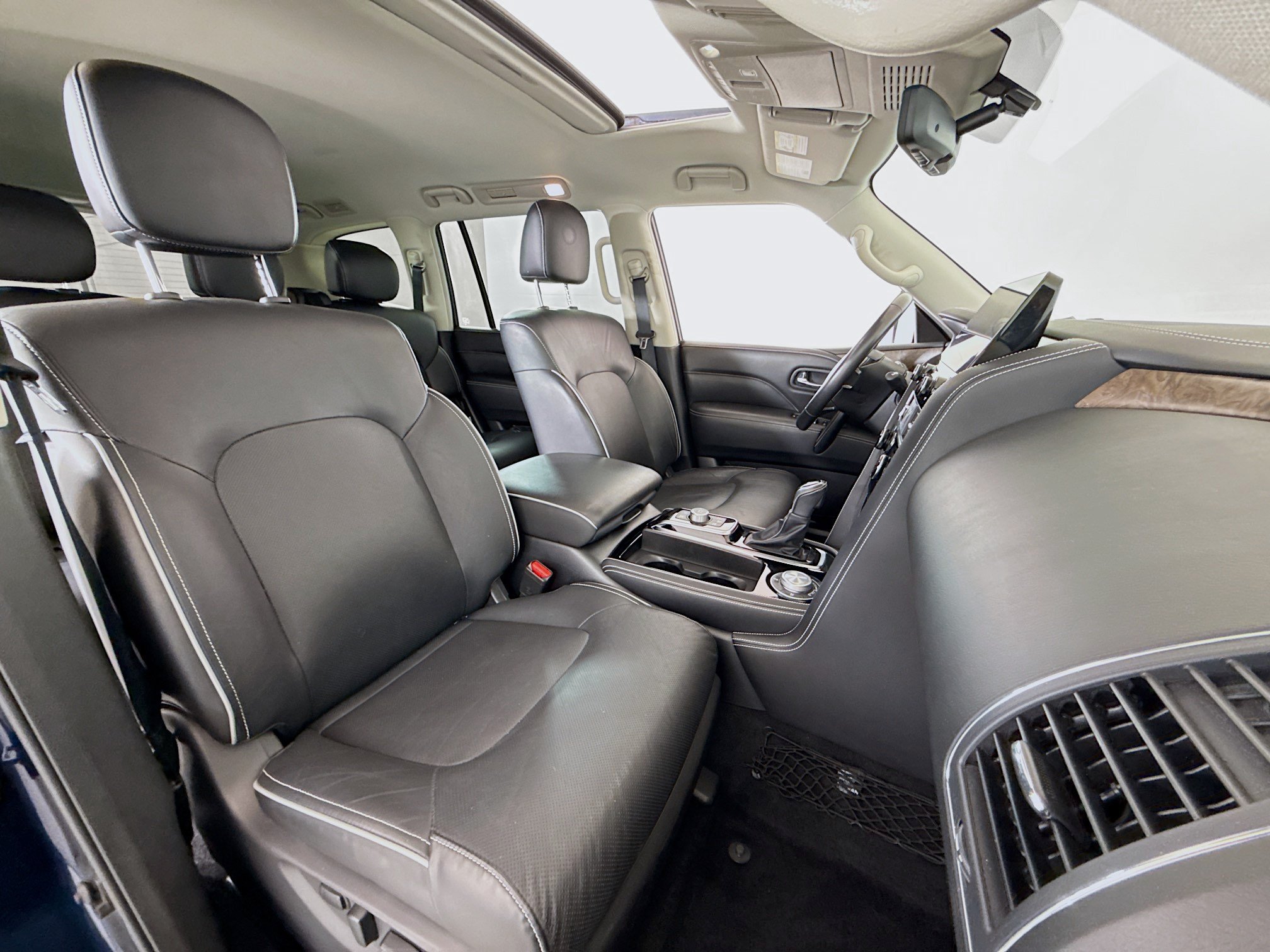 Used 2024 INFINITI QX80 Premium Select w/ Cargo Package AWD/4WD image 28