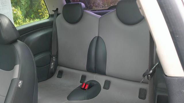 Used 2006 MINI Cooper S FWD image 9