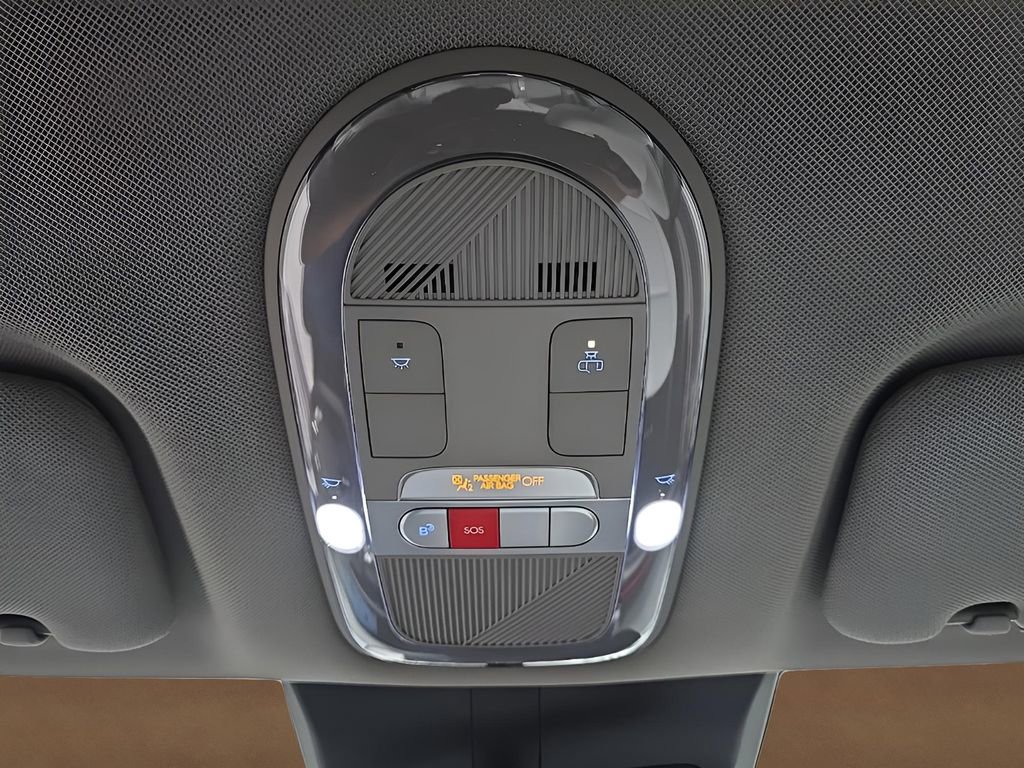 New 2025 Hyundai Ioniq 6 SEL AWD/4WD image 31
