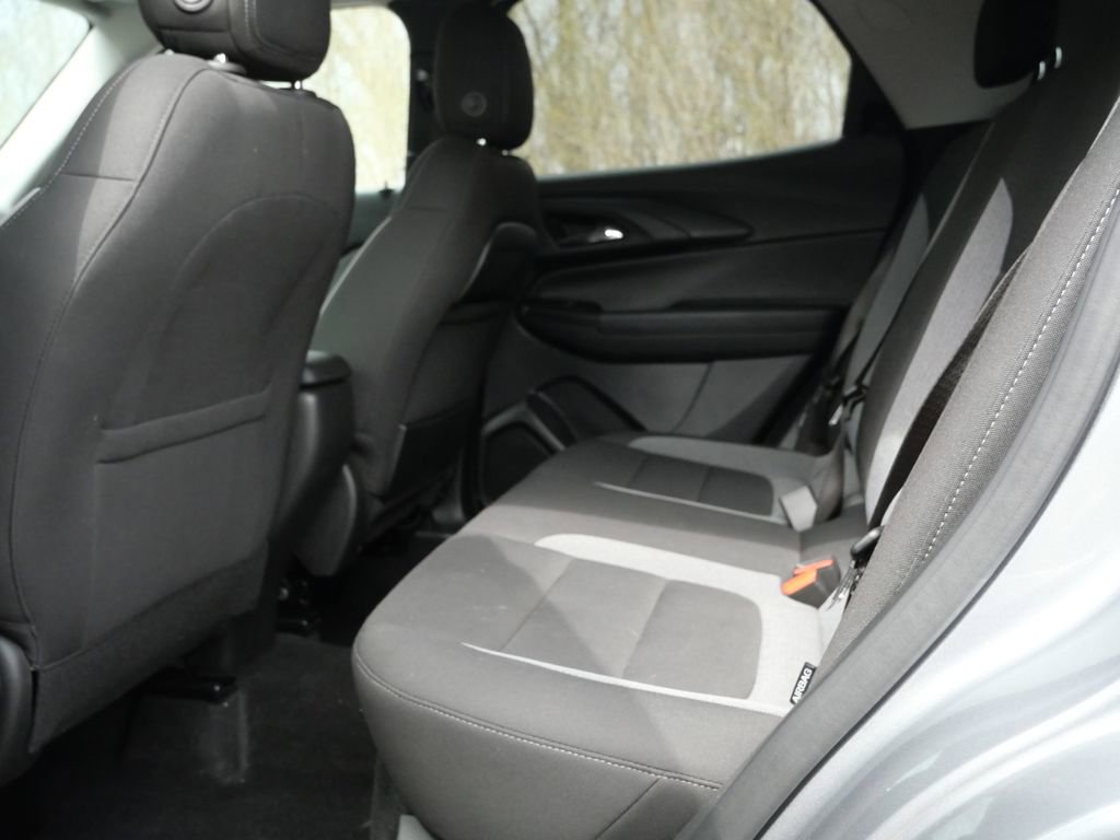 Used 2025 Chevrolet TrailBlazer LT AWD/4WD image 26