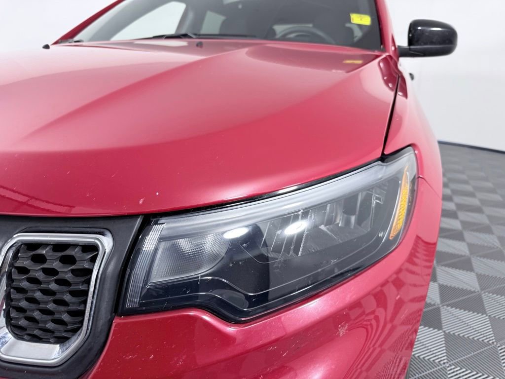 Used 2023 Jeep Compass Sport image 26