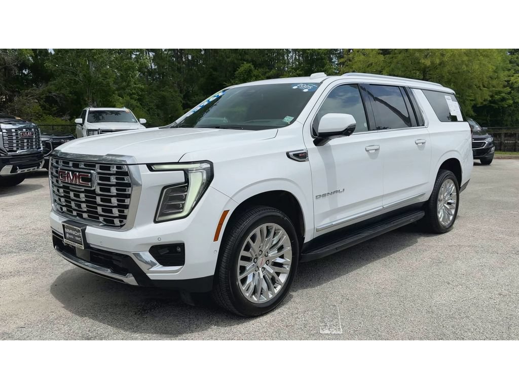 Certified 2025 GMC Yukon XL Denali AWD/4WD image 4