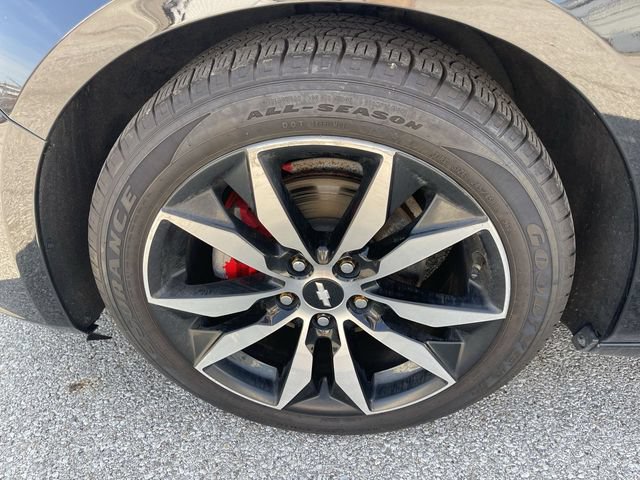Used 2018 Chevrolet Malibu LT w/ Leather Package FWD image 10