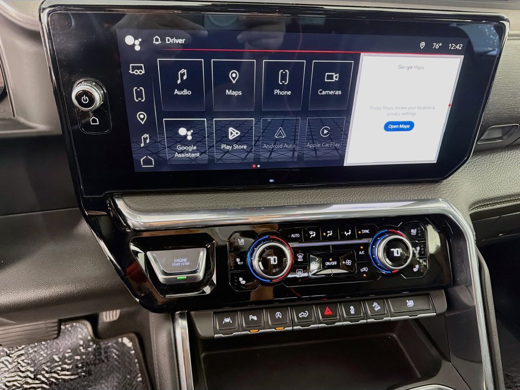 Used 2024 GMC Sierra 1500 Denali w/ Technology Package AWD/4WD image 19