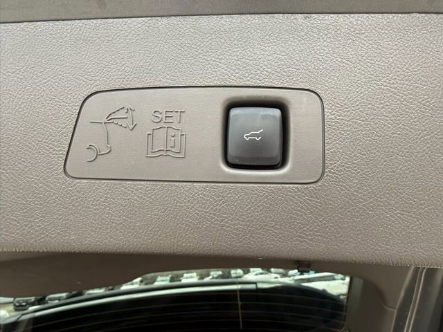 Used 2022 Lincoln Corsair FWD image 12