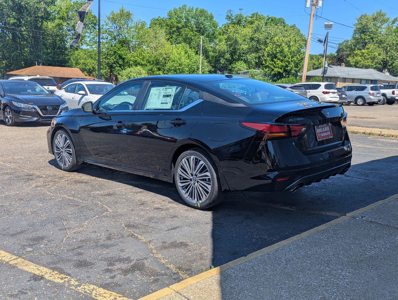 New 2026 Nissan Altima 2.5 SV FWD image 5