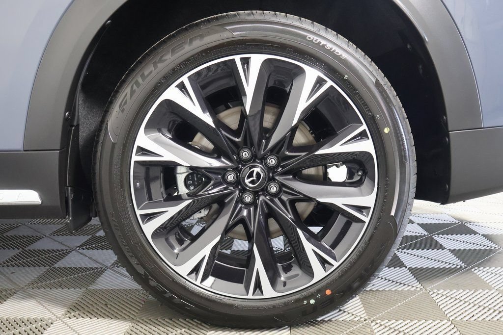 New 2026 MAZDA CX-90 Plug-In Hybrid w/ Premium Plus AWD/4WD image 11