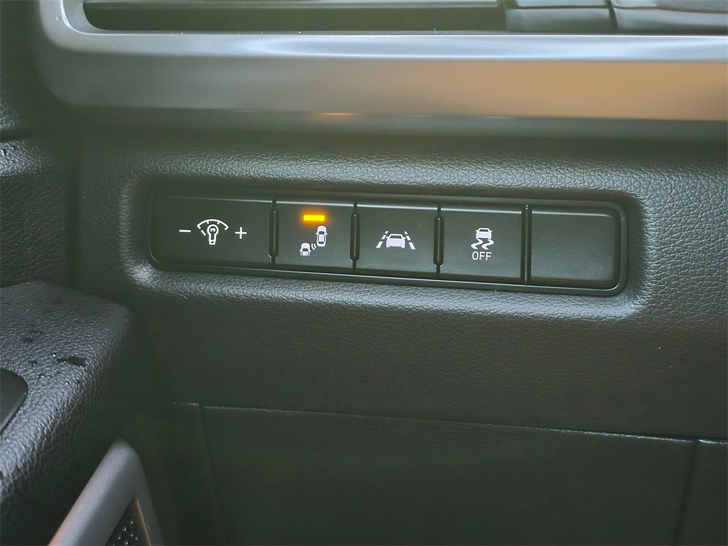 Used 2020 Kia Telluride S w/ S 8 Passenger Seating Package image 17