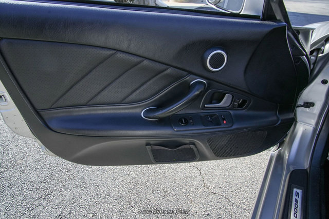 Used 2002 Honda S2000 image 26