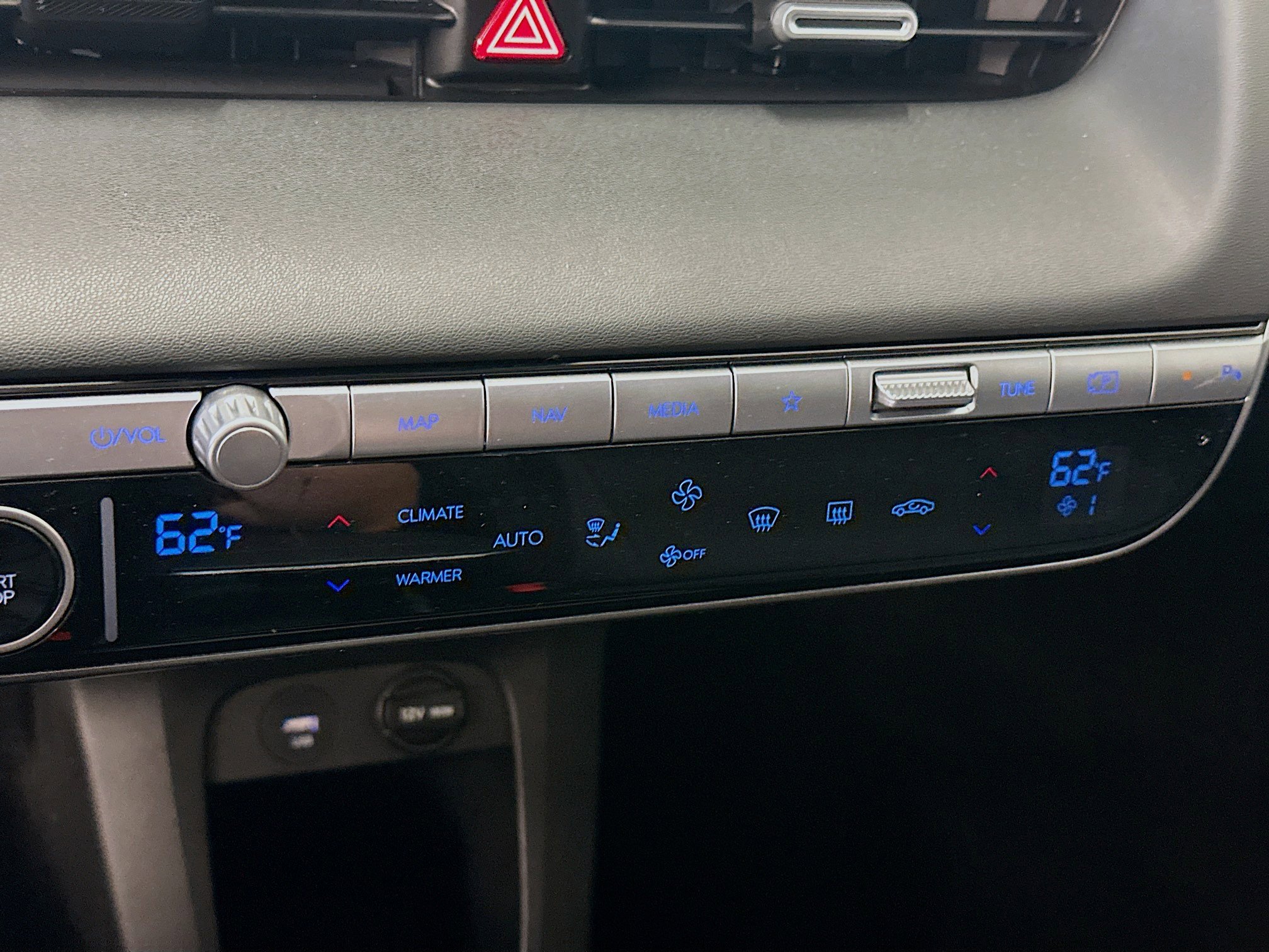 Used 2024 Hyundai Ioniq 5 SEL image 24