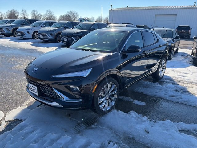 New 2026 Buick Envista Avenir image 2