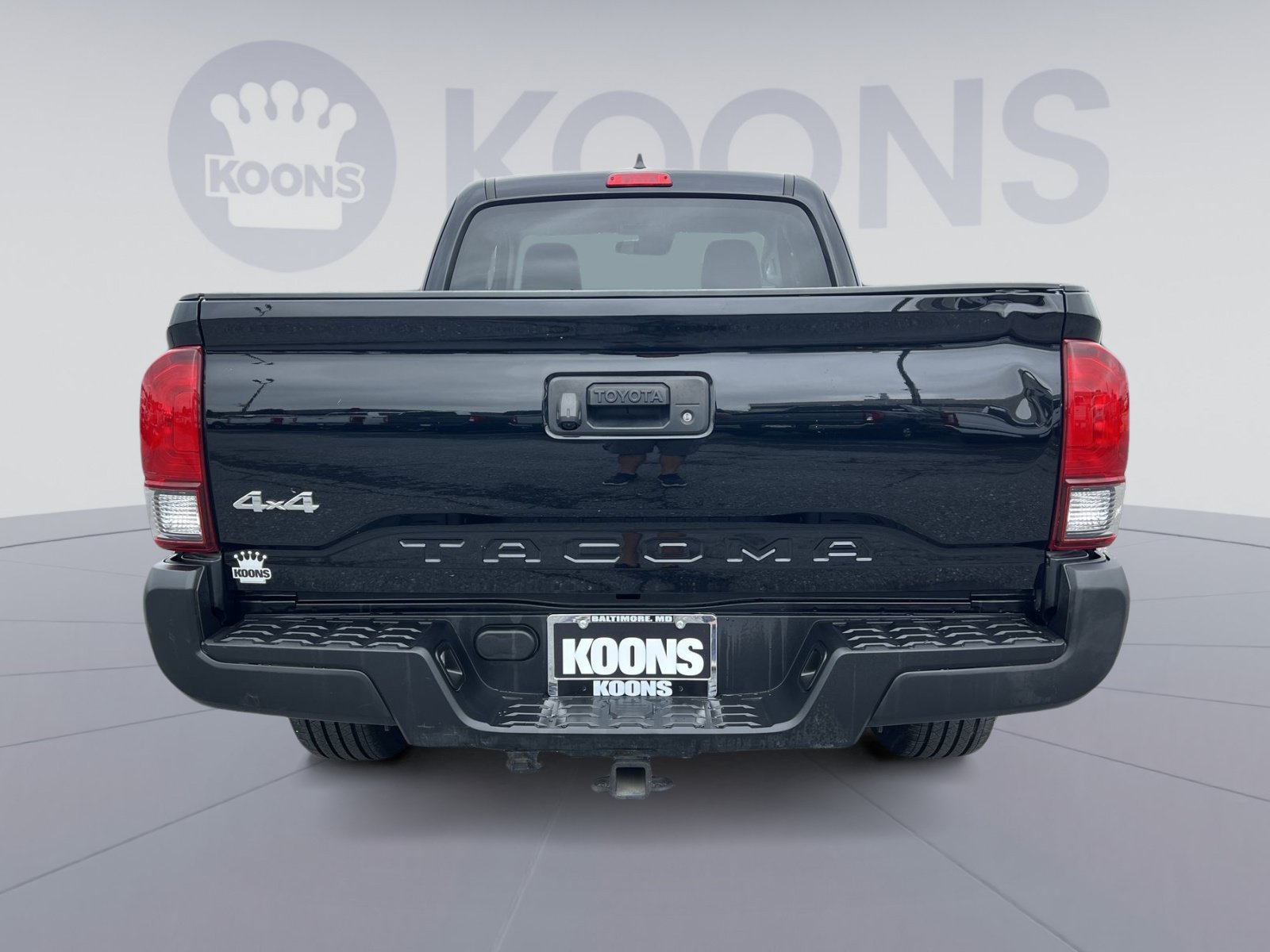 Used 2022 Toyota Tacoma SR AWD/4WD image 5