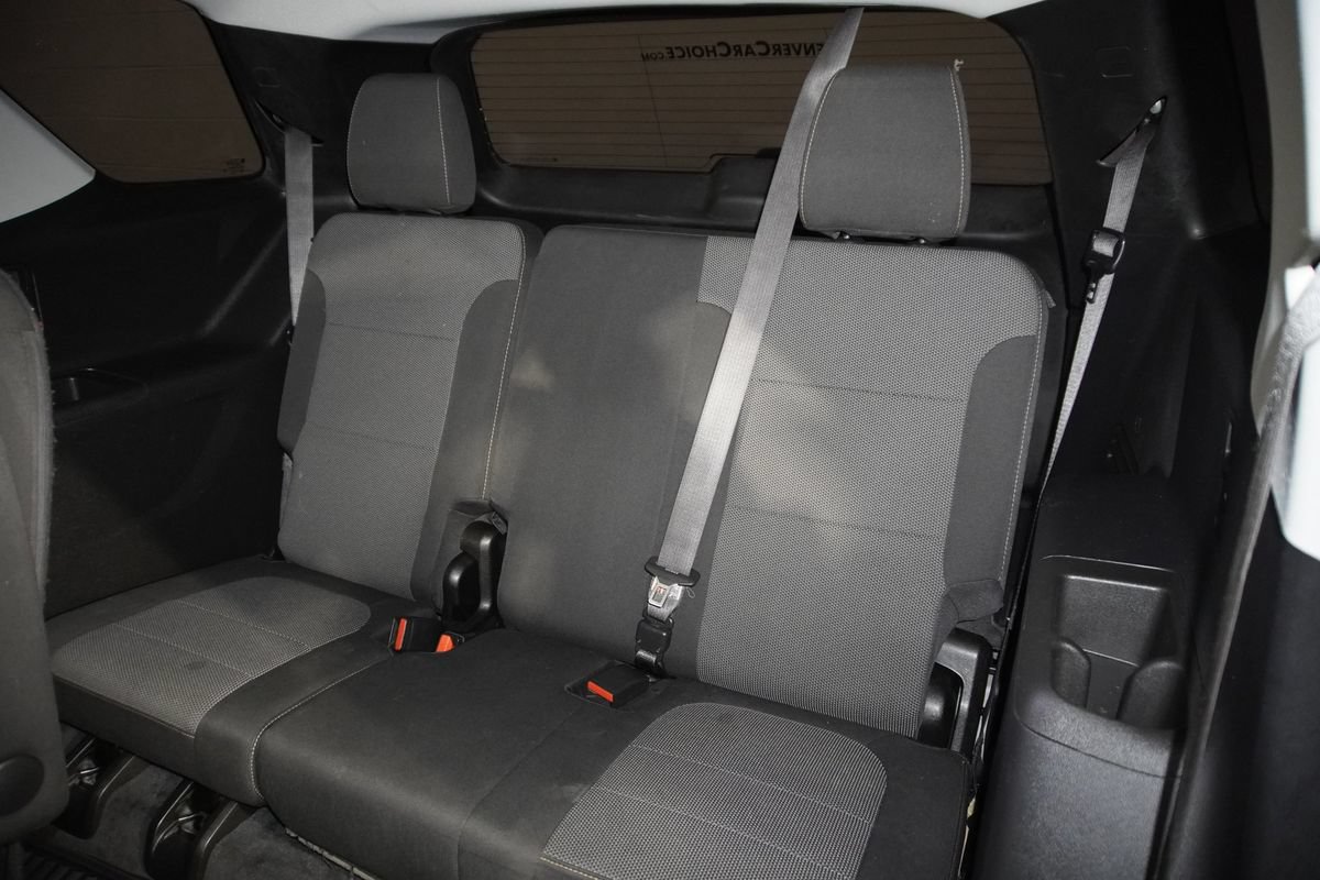 Used 2020 Chevrolet Traverse LT w/ Driver Confidence II Package AWD/4WD image 14