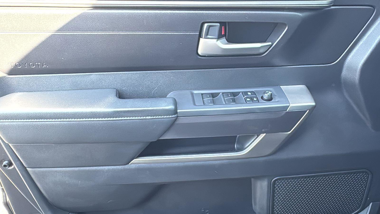 Used 2022 Toyota Tundra SR5 image 10