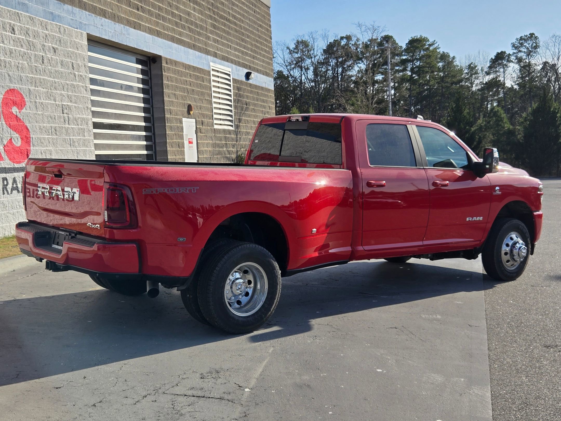 New 2026 RAM 3500 Laramie w/ Max Tow Package image 7