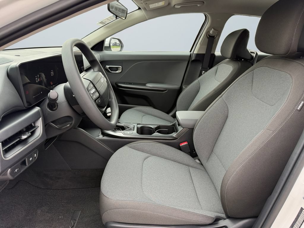 New 2026 Kia K4 FWD image 9