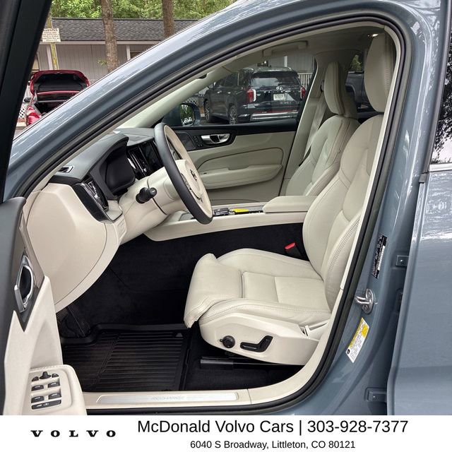 Used 2023 Volvo XC60 T8 Ultimate w/ Protection Package Premier AWD/4WD image 4
