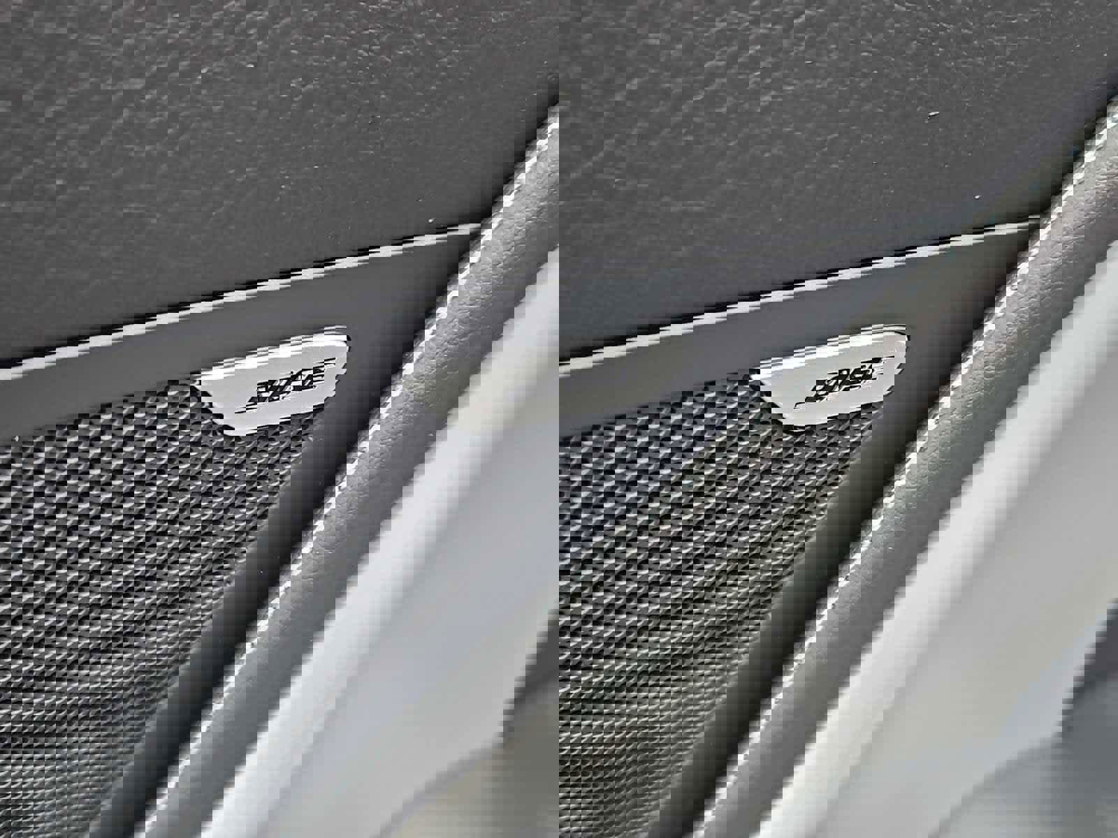 Used 2016 Chevrolet Corvette Z06 w/ Battery Protection Package image 14