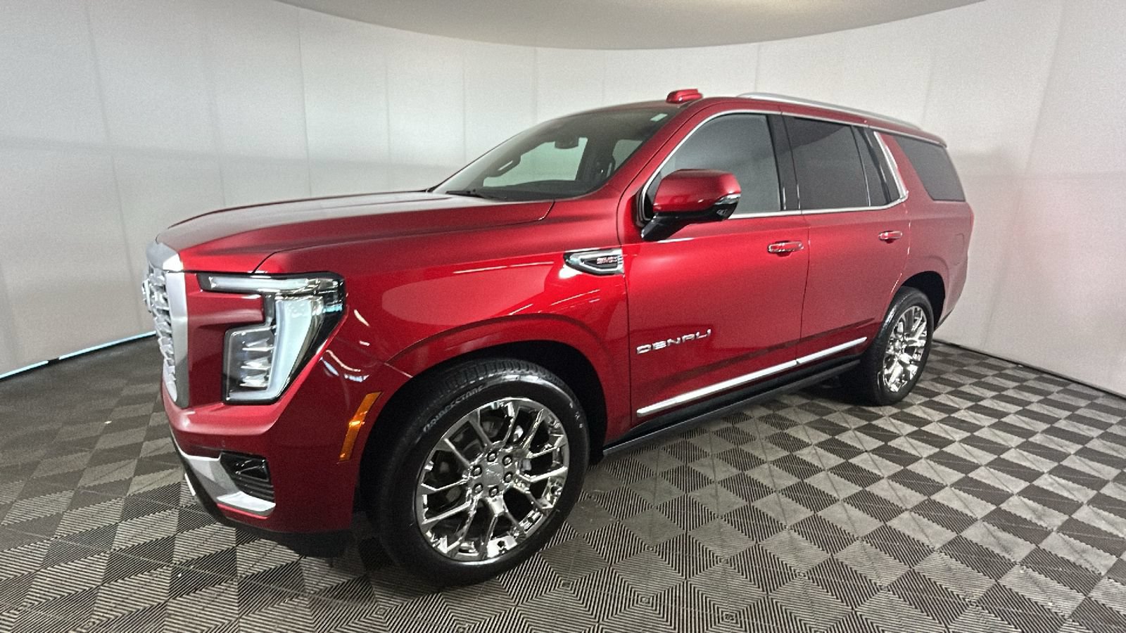New 2026 GMC Yukon Denali w/ Sun & Power Step Package AWD/4WD image 8