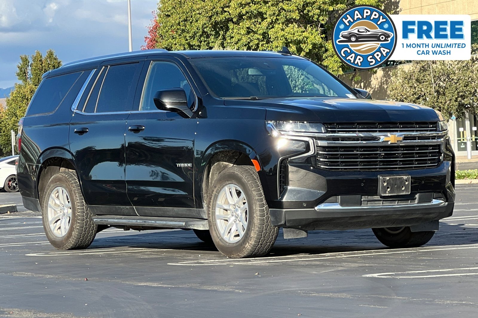 Used 2024 Chevrolet Tahoe LT image 1