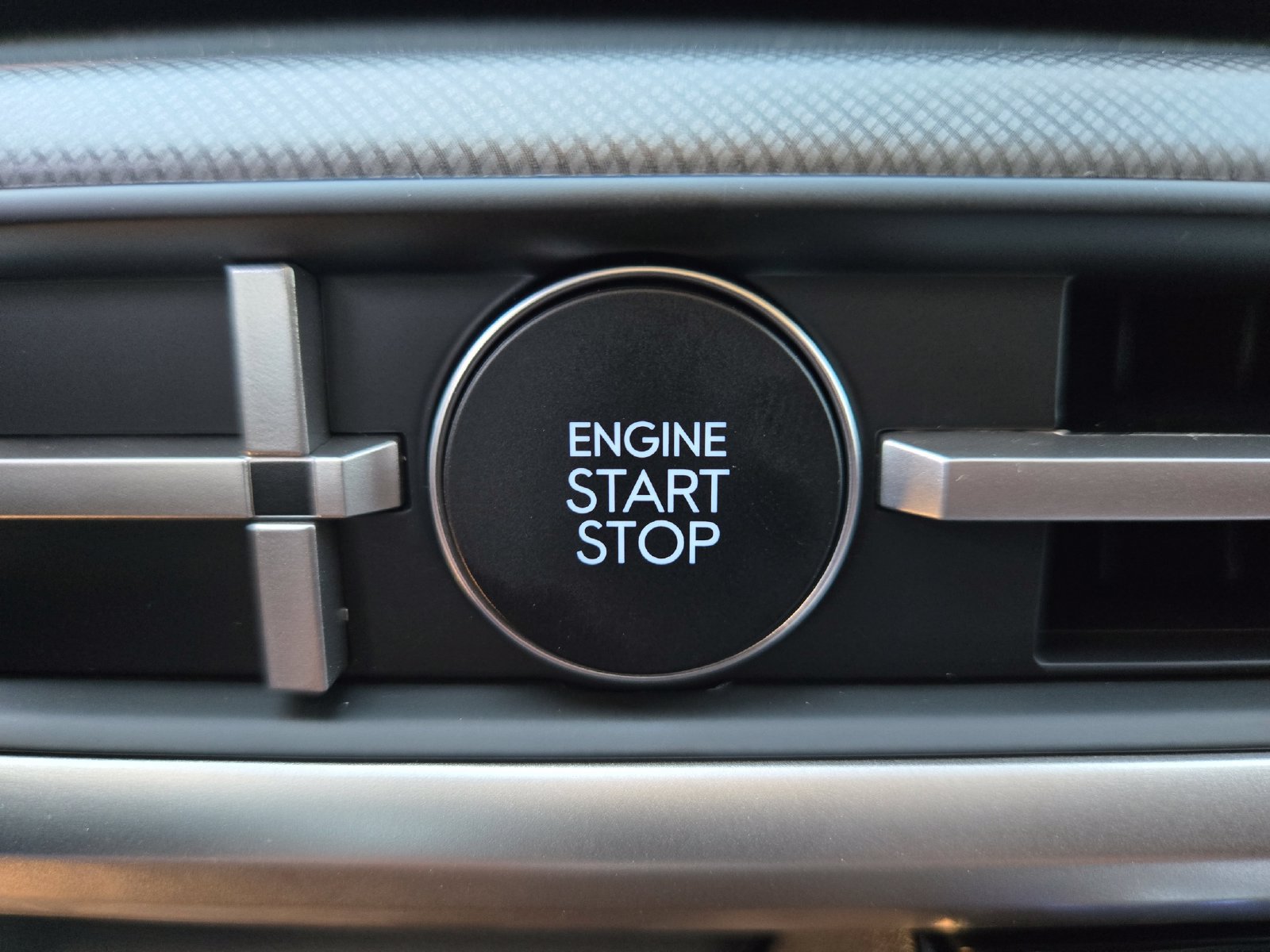 New 2027 Hyundai Santa Fe SEL AWD/4WD image 15