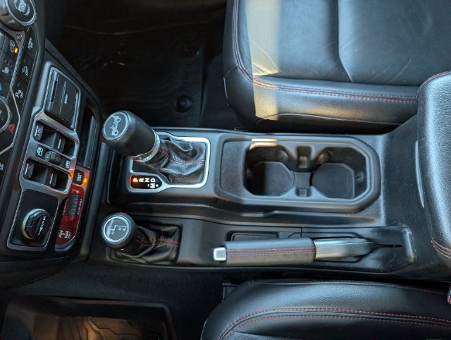 Used 2018 Jeep Wrangler Unlimited Rubicon AWD/4WD image 18