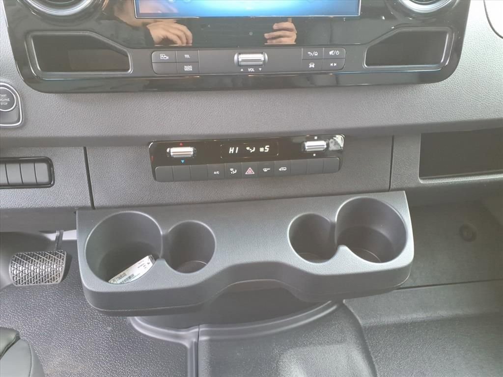 New 2026 Mercedes-Benz Sprinter 2500 image 22