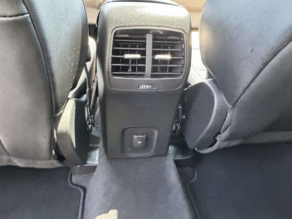 Used 2020 Ford Escape SEL AWD/4WD image 10