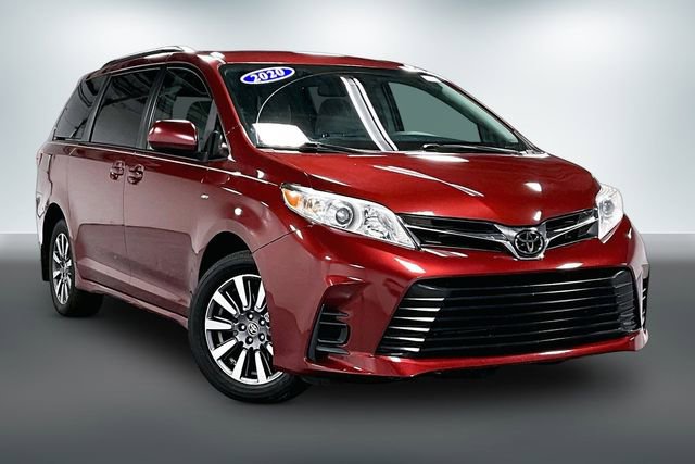 Used 2020 Toyota Sienna LE AWD/4WD image 1
