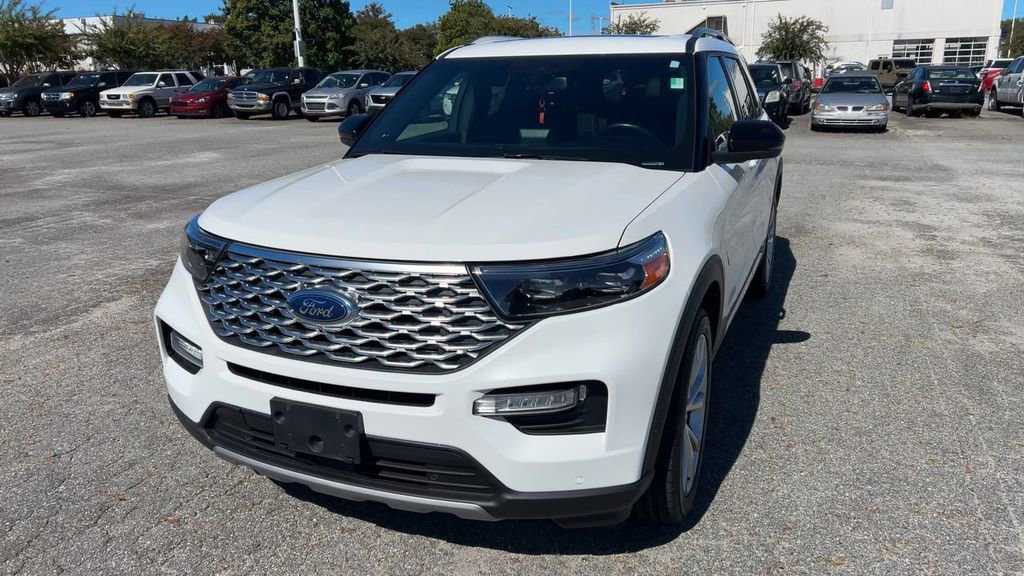 Used 2022 Ford Explorer Platinum w/ Equipment Group 601A image 25