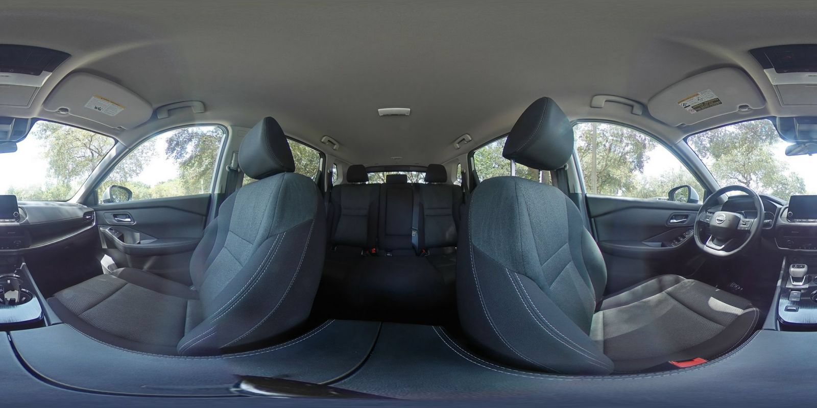 Used 2025 Nissan Rogue SV FWD image 41