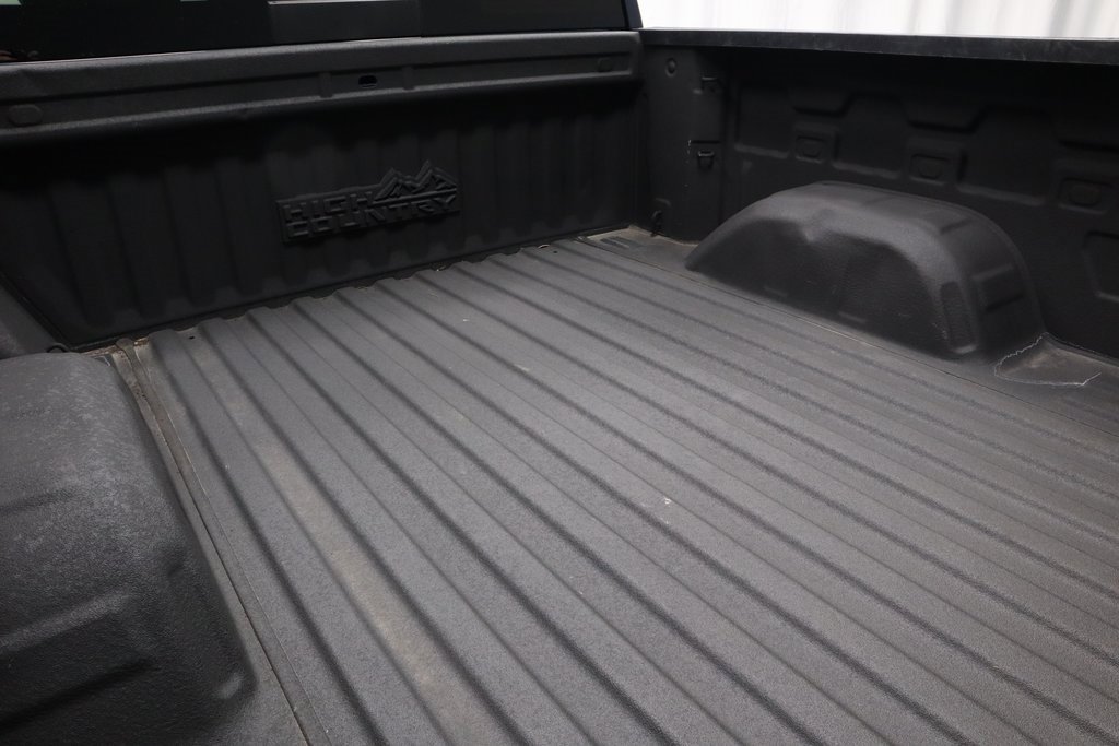 Used 2022 Chevrolet Silverado 1500 High Country image 18