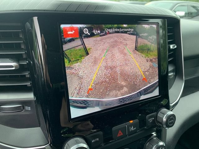 New 2026 RAM 1500 Express AWD/4WD image 21