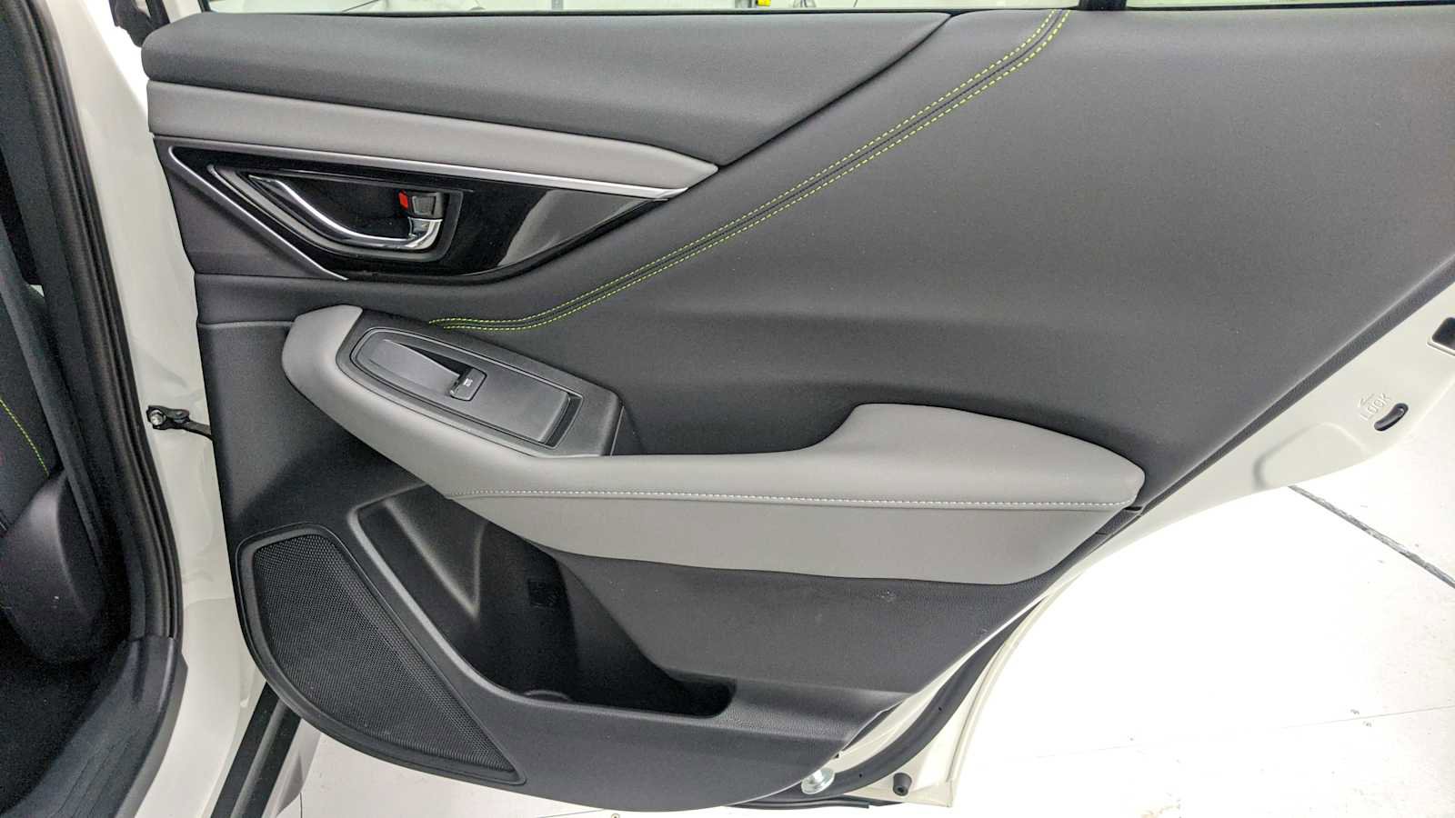 Certified 2025 Subaru Outback Onyx Edition image 27