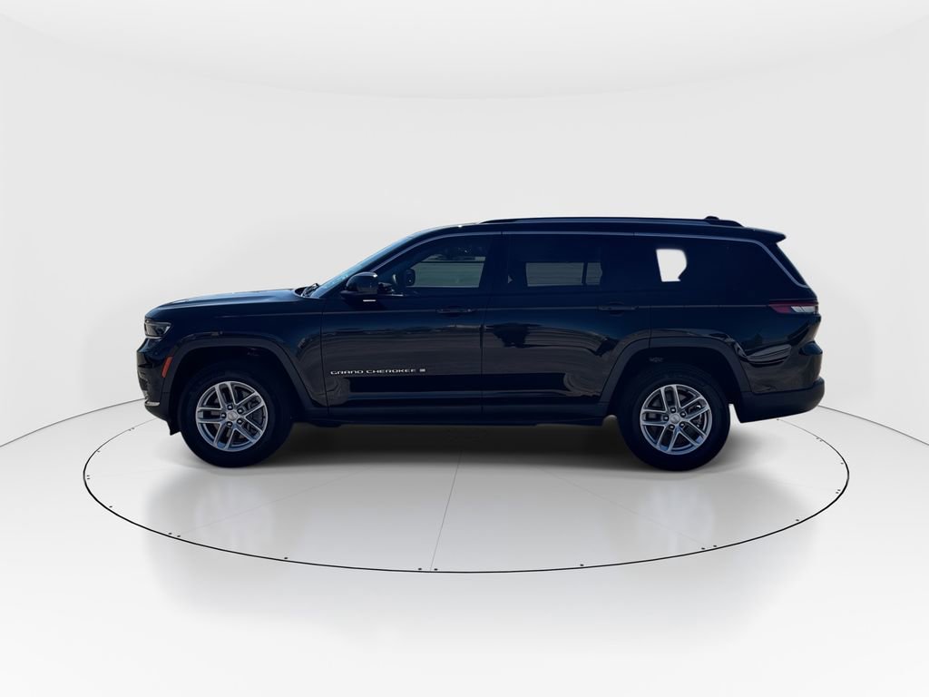 Used 2023 Jeep Grand Cherokee L Laredo w/ Luxury Tech Group I image 5