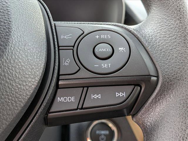 Used 2024 Toyota RAV4 XLE AWD/4WD image 13